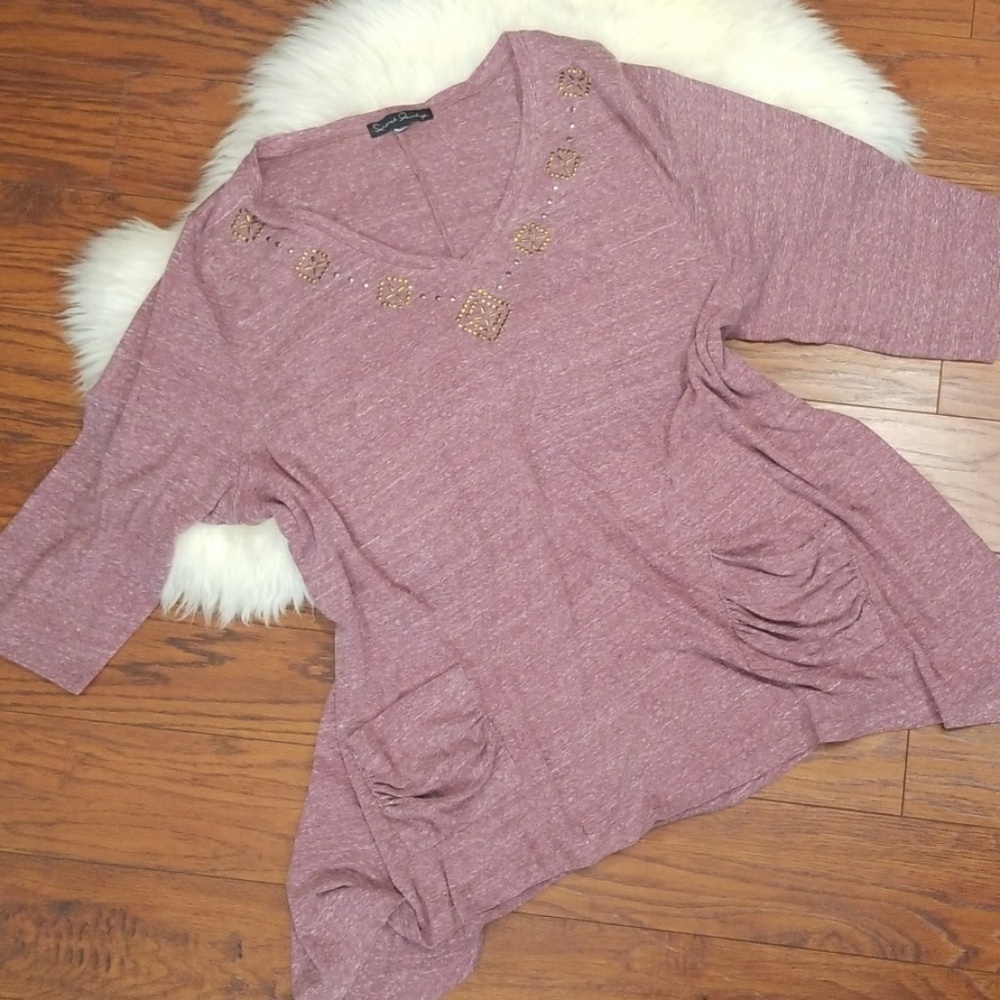 French Laundry Sharkbite Hem Blouse